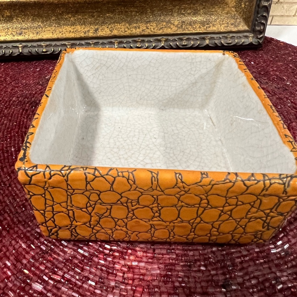 Tozai home ceramic pottery square
